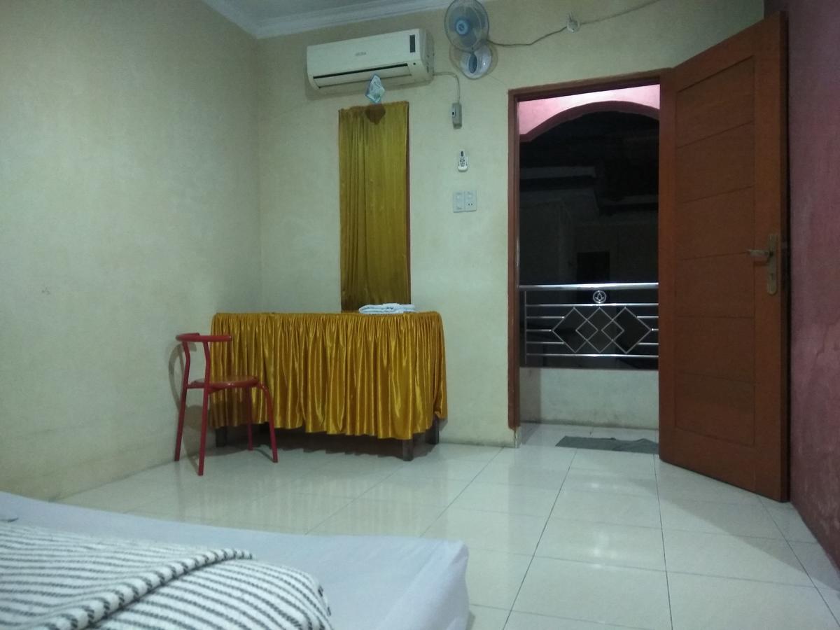Pondok Cemara Medan Exterior photo