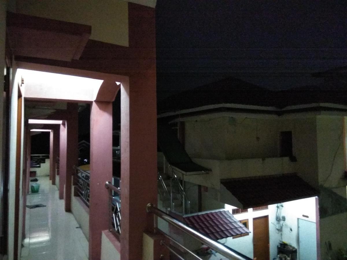 Pondok Cemara Medan Exterior photo