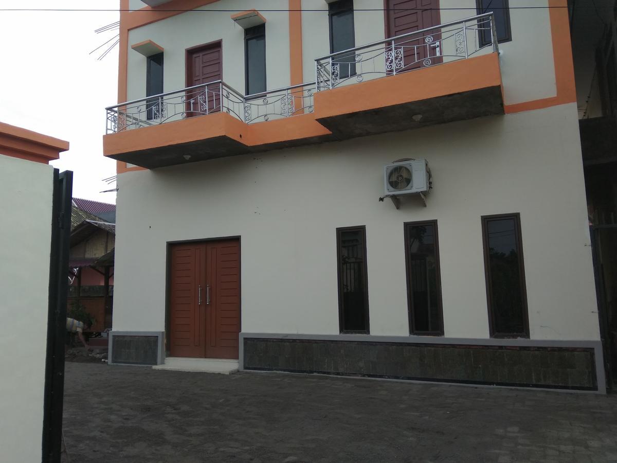 Pondok Cemara Medan Exterior photo